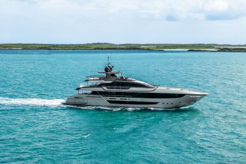 Riva 130' Bellissima